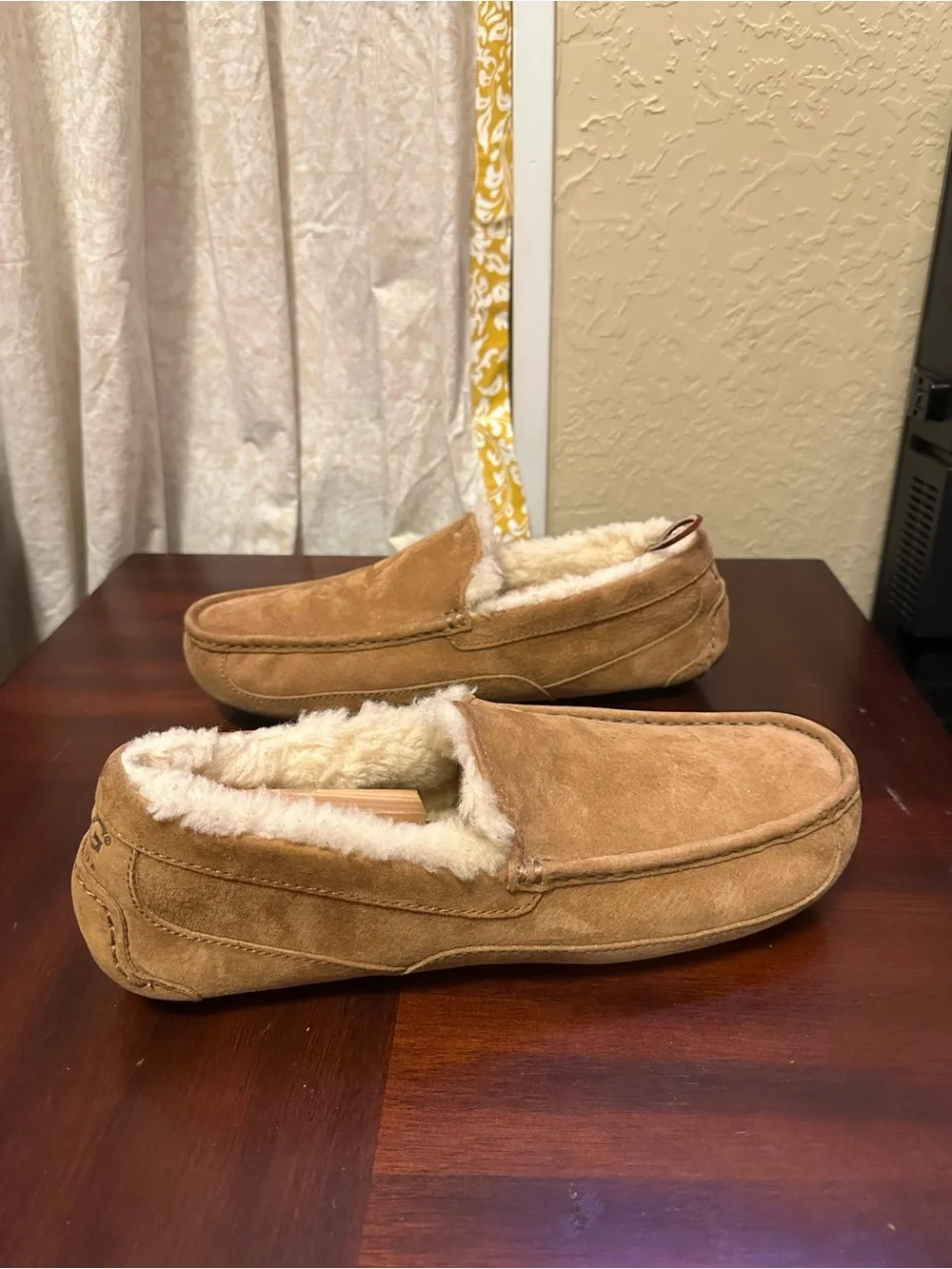 Mens UGG Ascot Tan Brown Suede Lined Slippers Shoes Moccasins Loafers Size 11